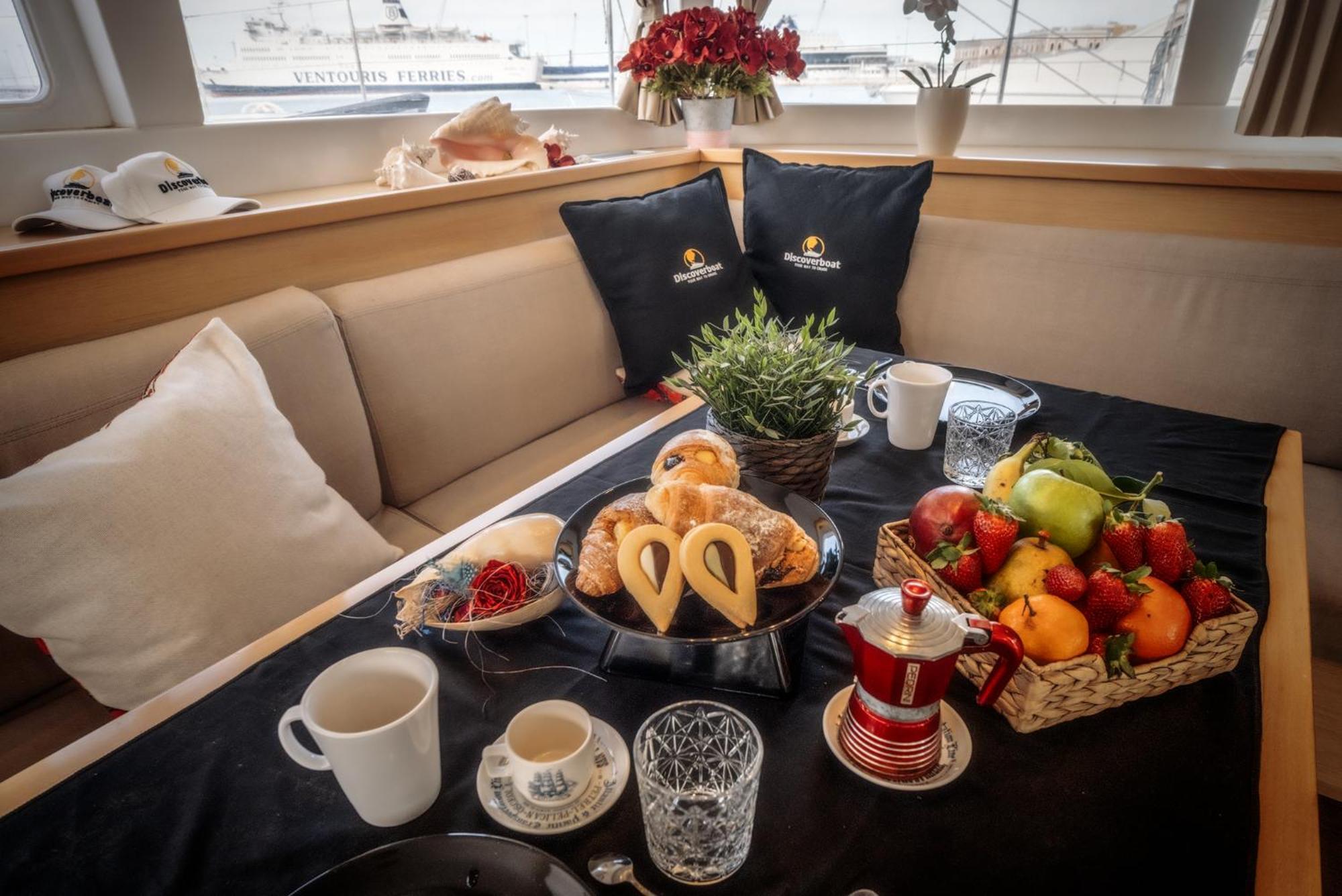 Discoverboat - Pita - Exclusive Boat&Breakfast Bari Bagian luar foto